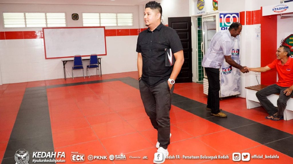 “Hang Kena Fikir” – Aidil Sharin
