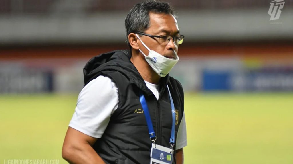 Aji Santoso Resmi Pamit Dari Persebaya Surabaya, Ikhlas Dengan Keputusan Manajemen