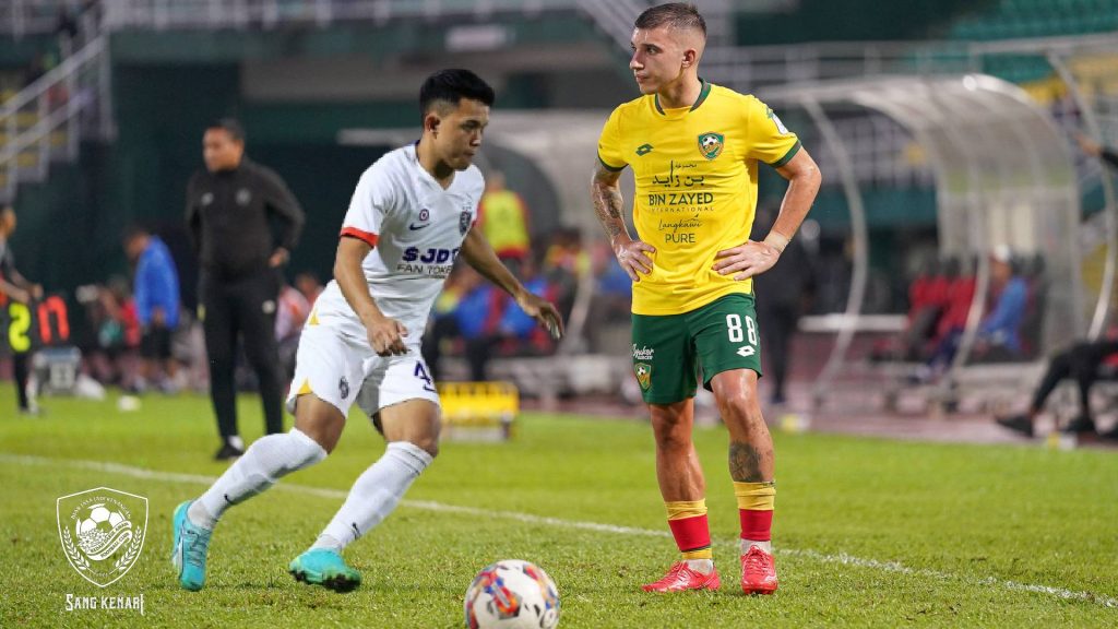 Kedudukan Arif Aiman Dicabar Manuel Hidalgo