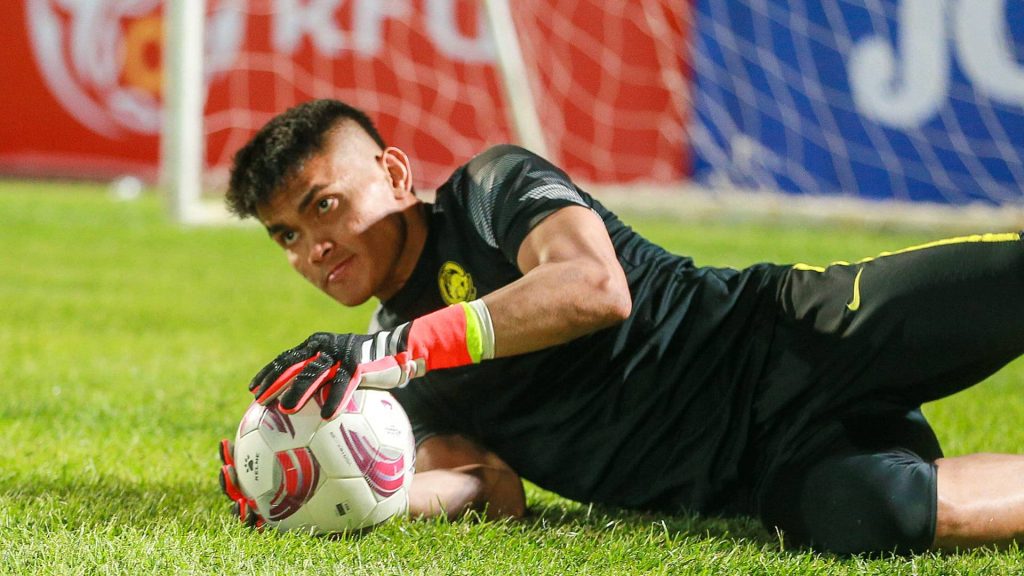 Penampilan Azri Ghani Raih Pujian Pemerhati