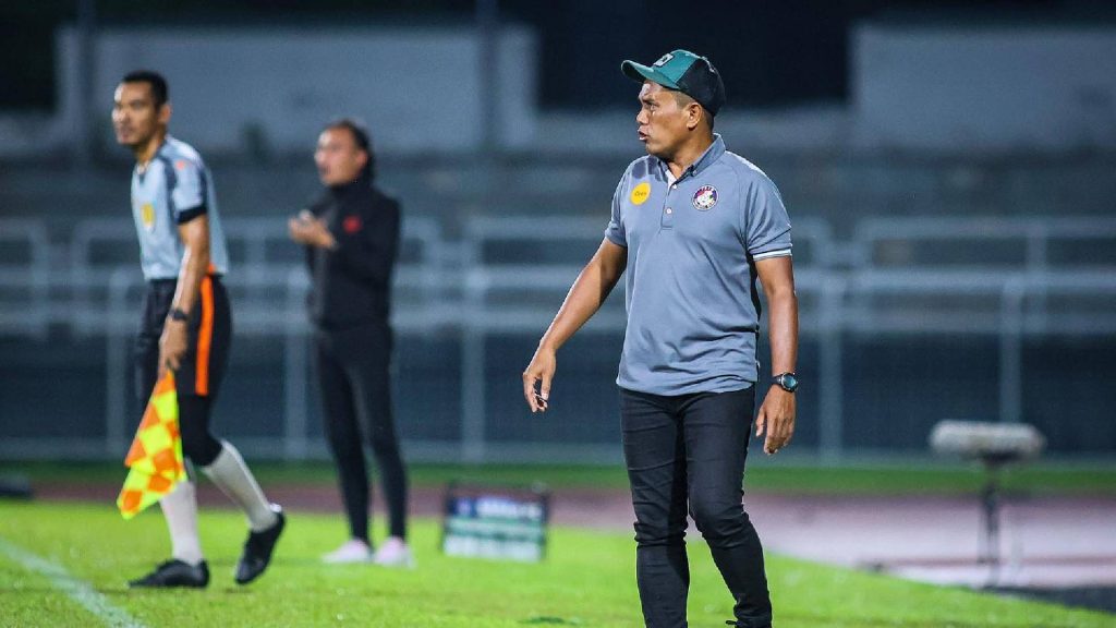 Giliran Azzmi Aziz Pula Direhatkan PDRM