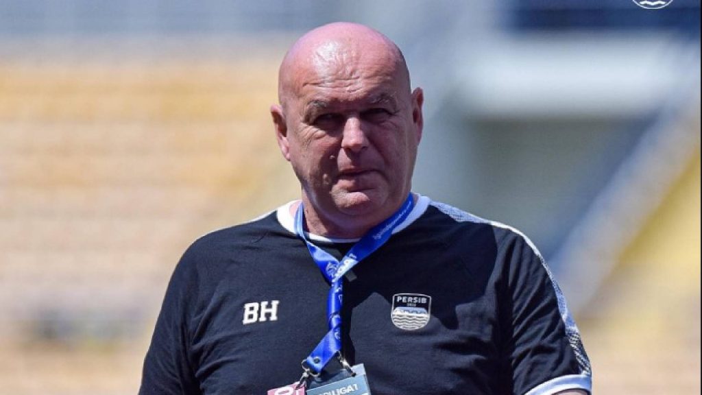 Bojan Hodak Yakin Mampu Benam Persija Jakarta