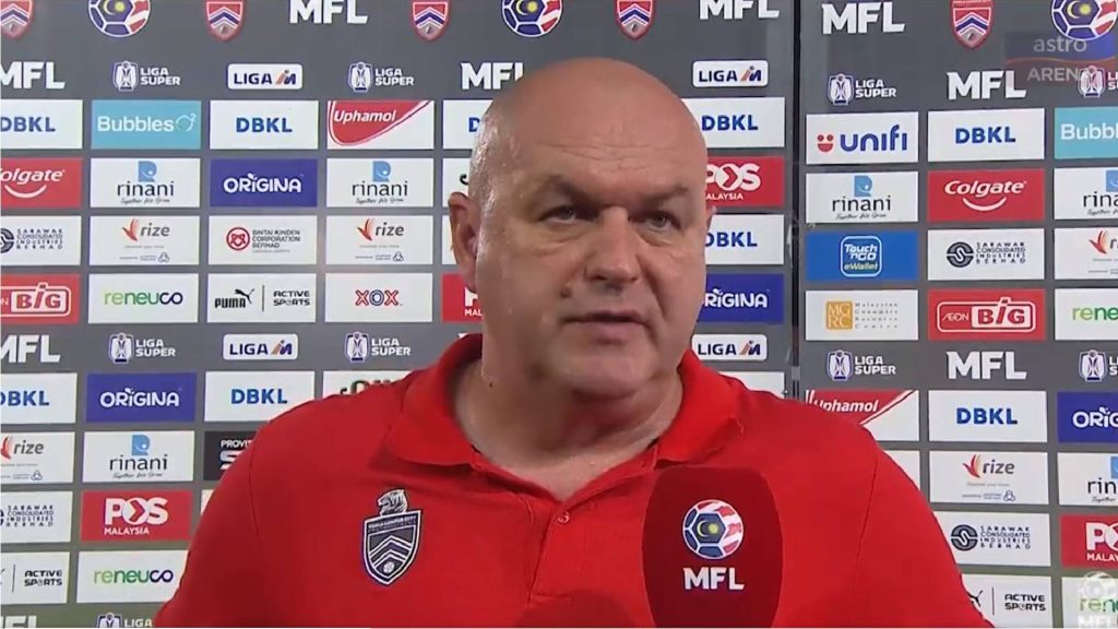 “Saya Sentiasa Marah Pemain-Pemain Saya” – Bojan Hodak