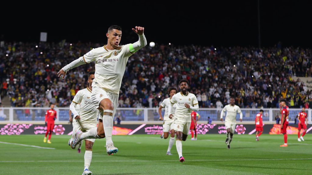 Ronaldo Berbisa, Catat Hatrik Bersejarah Buat Al-Nassr