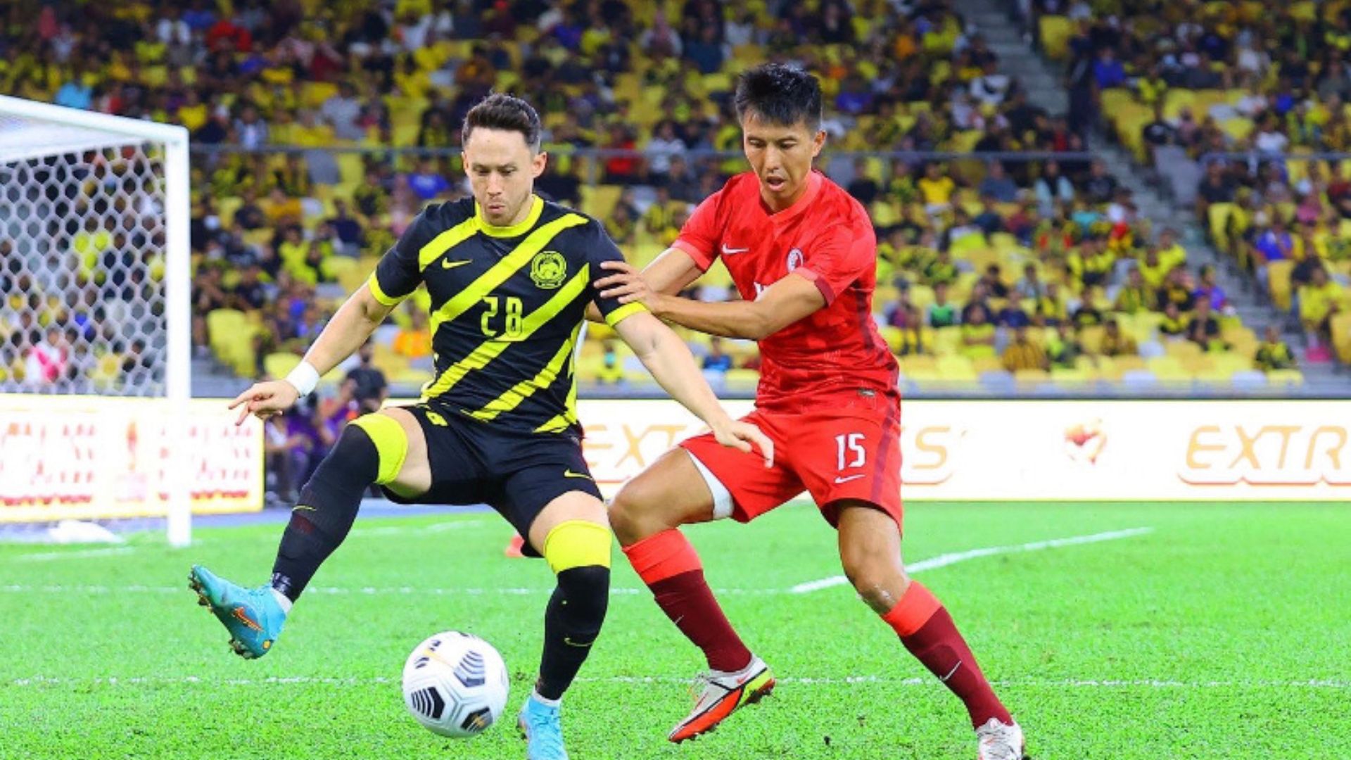 Darren Lok MAS 1 Penyokong Gembira Lihat Aksi Darren Lok Walaupun Tidak Jaringkan Gol