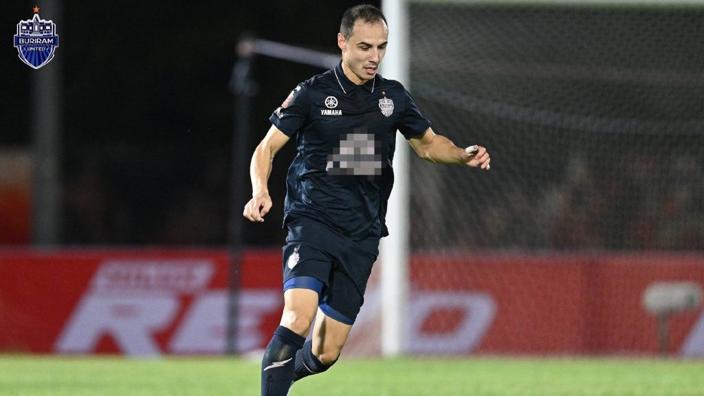 Dion Cools Jadi ‘Kereta Kebal’ Buriram United