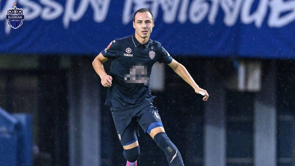 Kudrat Dion Cools Kekalkan Rekod Tanpa Kalah Buriram