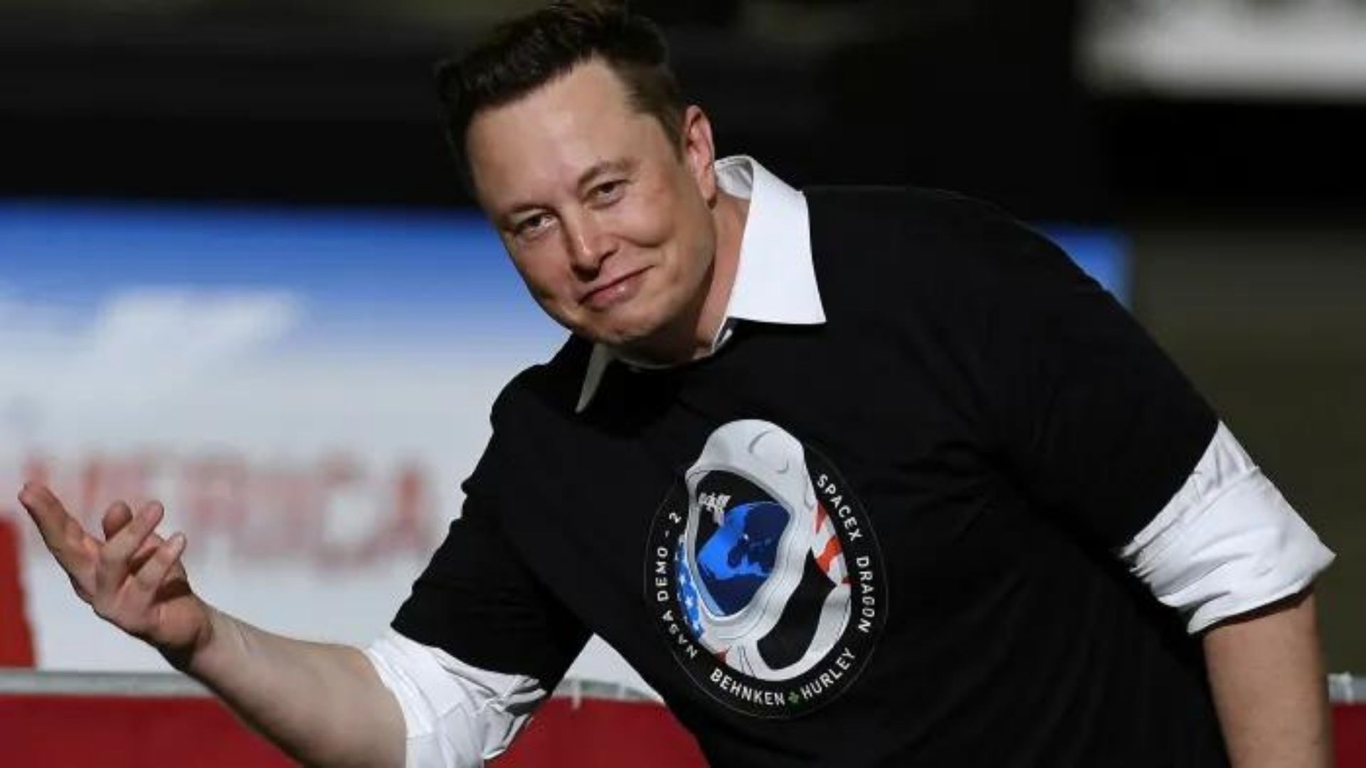 Elon Musk Harga 'Gila' Twitter Perlu Dibayar Elon Musk Mampu Borong Semua Kelab Gergasi Dunia