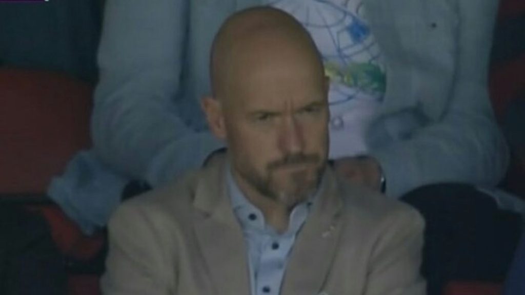 Erik ten Hag Geleng Kepala Tengok Aksi Manchester United