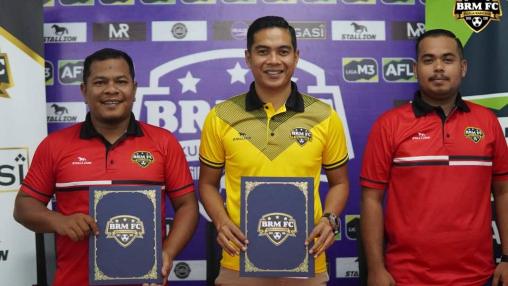 Boys Of Straits Beri Amaran Buat Fitri Omar Menjelang Pertemuan BRM FC Dan JDT