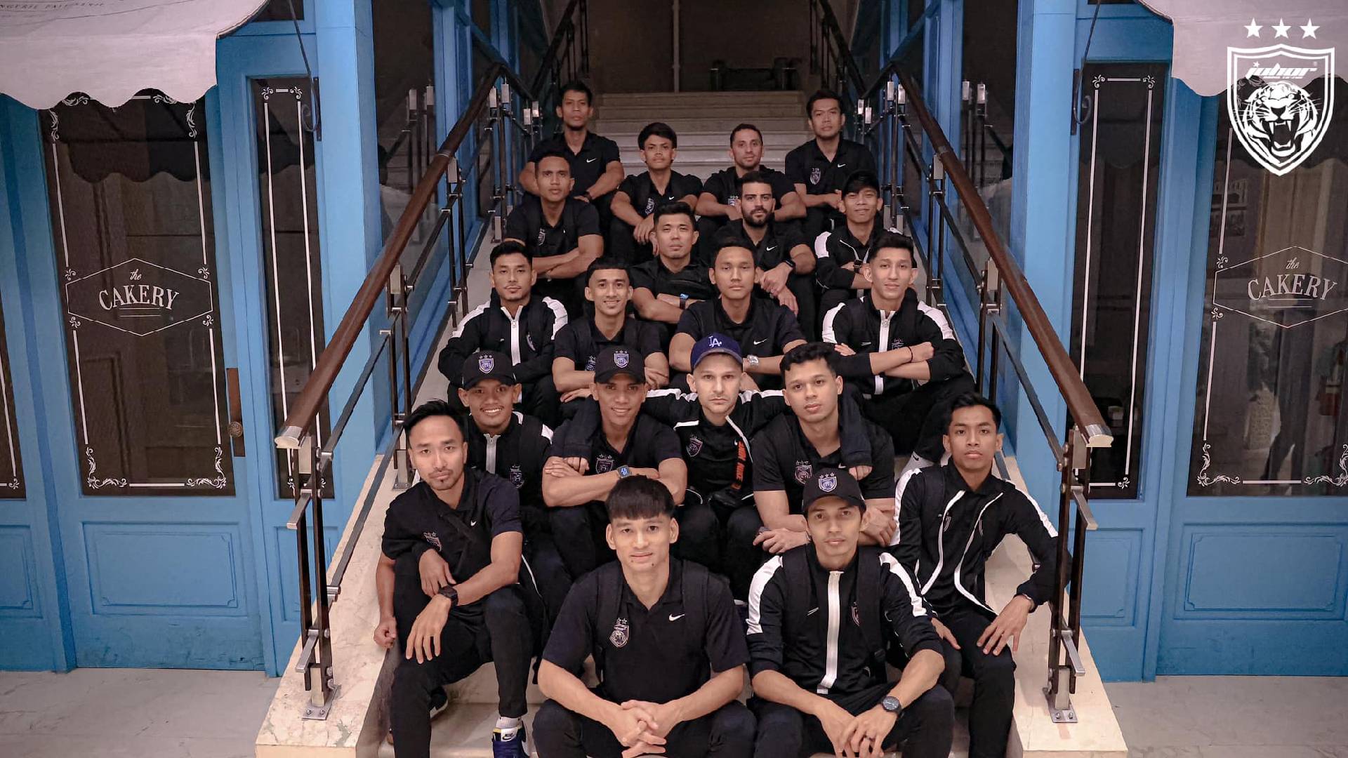 Skuad Futsal JDT Berkelana Di Indonesia