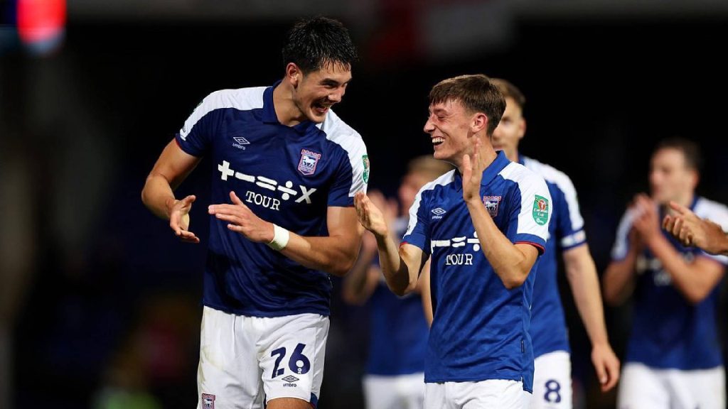 Ipswich Town & Elkan Baggott Naik Pangkat Ke EPL
