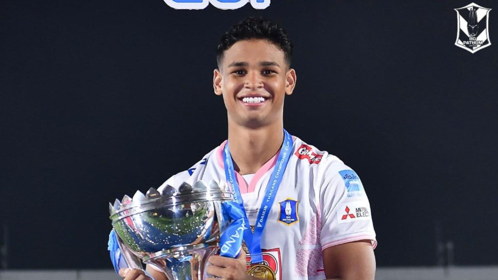 Irfan Fandi Dakapi Trofi Ke-4 Bersama BG Pathum United