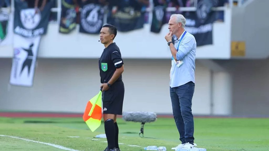 Pelatih Arema FC: Liga Indonesia Lebih Ganas Dibandingkan Brasil