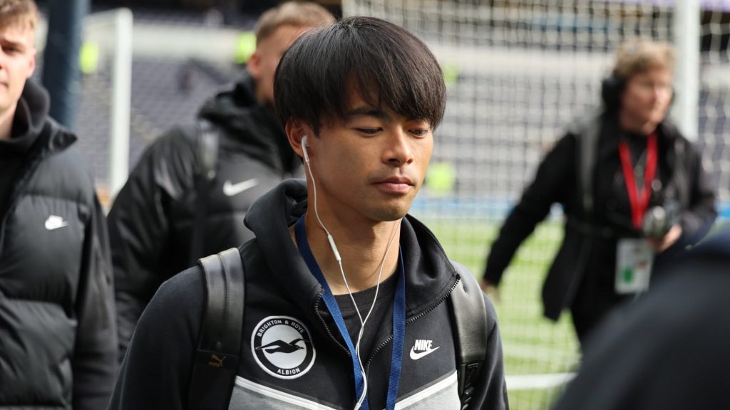Kaoru Mitoma Hadapi Laluan Sukar Ke Barcelona
