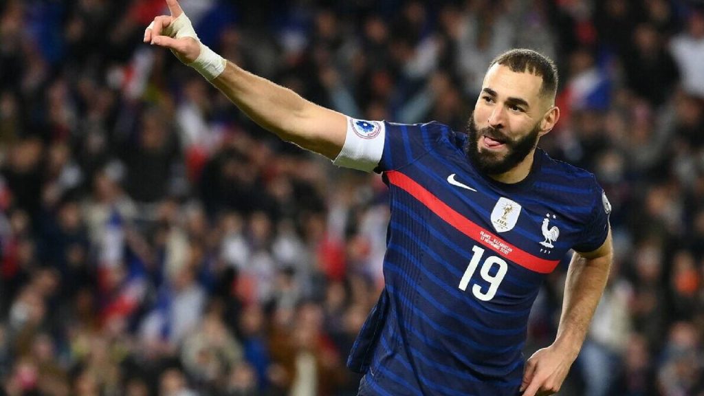 Benzema Umum Persaraan