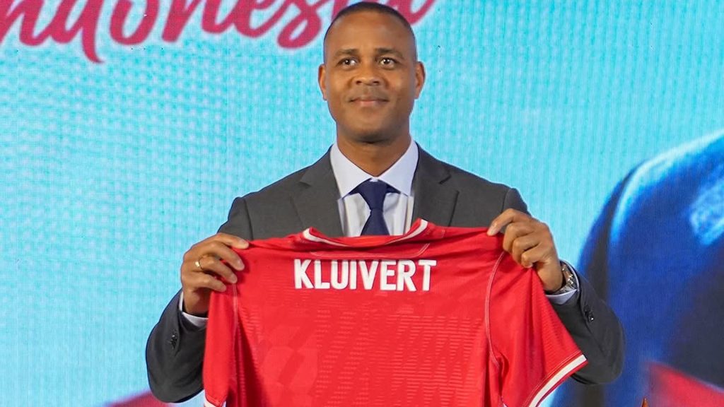 Patrick Kluivert: Saya Suka Bermain Menyerang