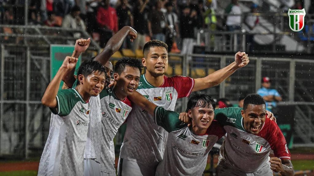 Pau Marti Hubungi 3 Pemain Kuching City