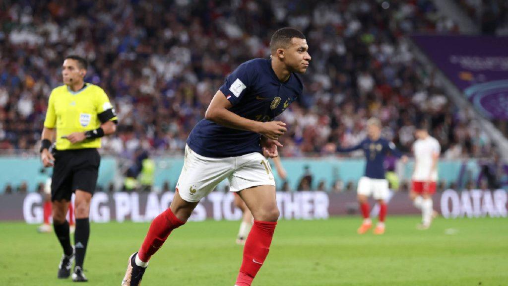 Kylian Mbappe Perancis Piala Dunia 2022 CBS Sports Golazo Dua Gol Mbappe Bawa Perancis Ke Suku Akhir Piala Dunia