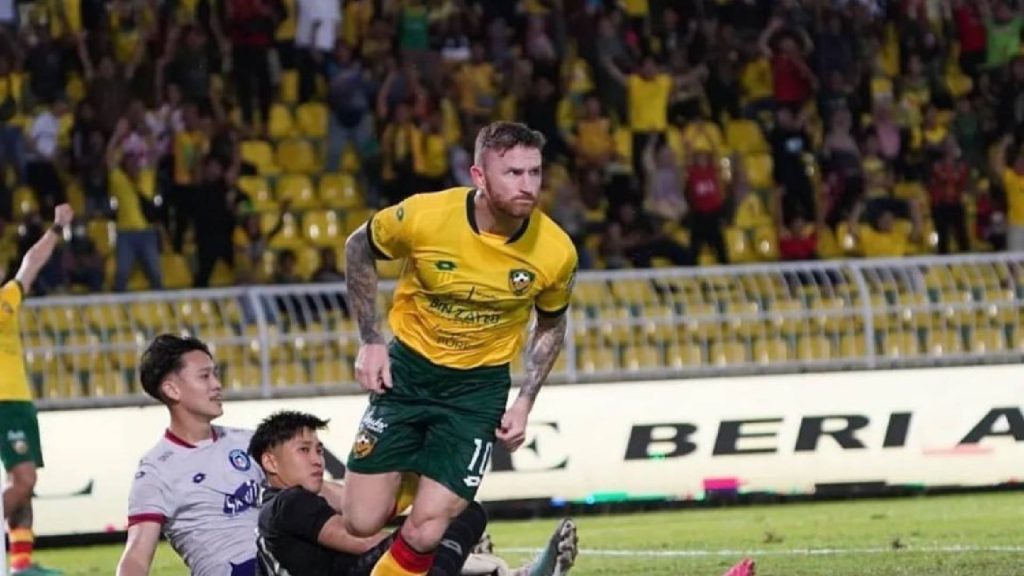 Cerita Sebenar Perpindahan Lee Tuck Ke PDRM
