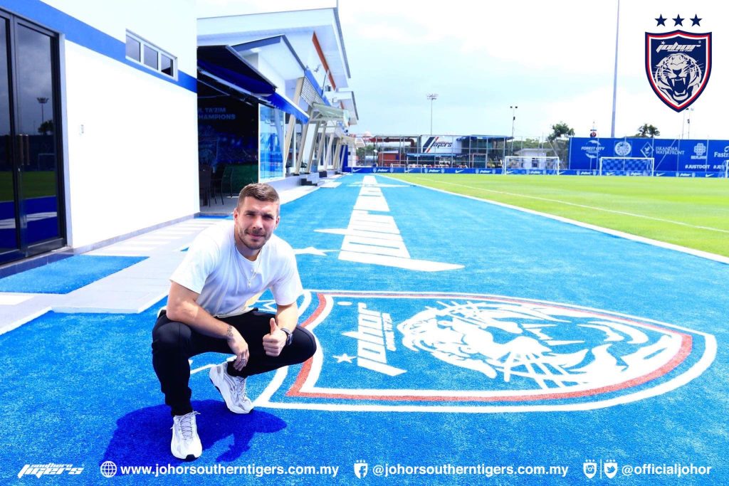 Lukas Lukas Podolski Hampir Pasti ke JDT? Lukas Lukas Podolski Hampir Pasti ke JDT?