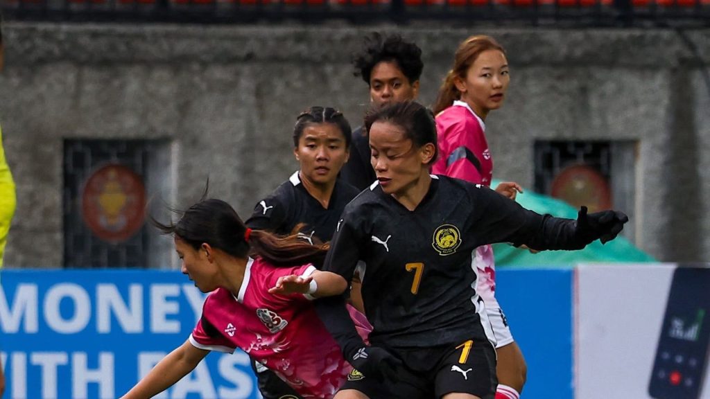 Skuad Wanita Malaysia Bangkit Bergaya Benam Bhutan