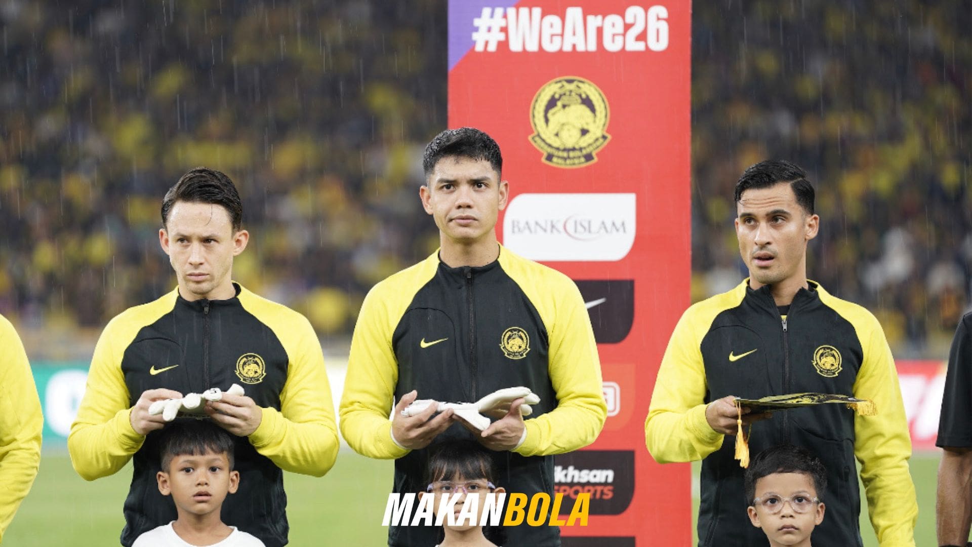 Matt Syihan Darren Malaysia Sikap Menyentuh Hati Pemain Malaysia Jadi 'Payung Teduh' Kanak-Kanak Pengiring