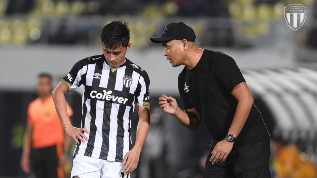 Nafuzi Zain Seolah-olah ‘Pep Guardiola’ Berlari Sana-Sini