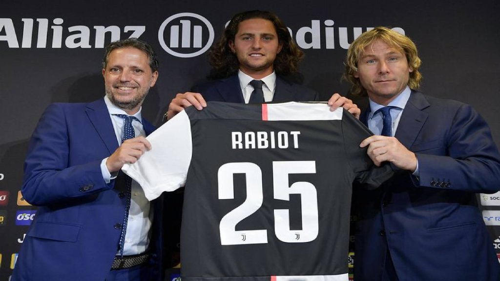 New Project 3 Juventus Pakar Dalam Perpindahan Percuma
