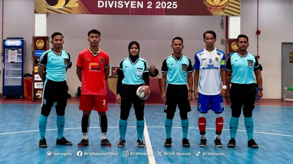 Tular Watak Tegas Pengadil Wanita FIFA, Atikah Janah Kemudi Aksi Di Malaysia
