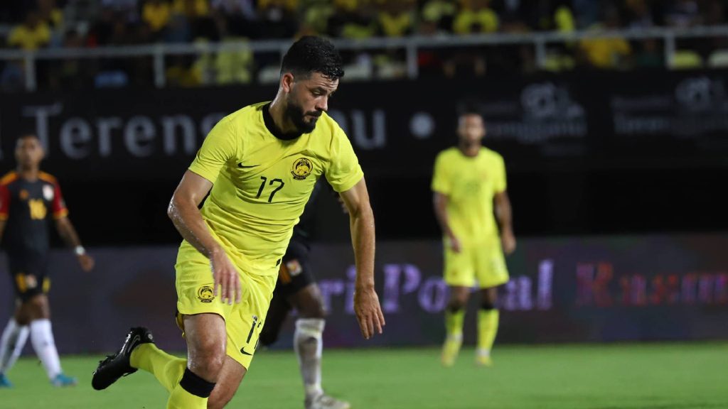 Paulo Josue Sedia ‘Berkorban’ Demi Leandro Velazquez