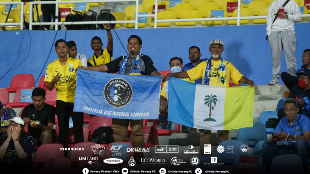 Penyokong Penang Memang Tak Serik, Lebih 10 Bas Serang SSI