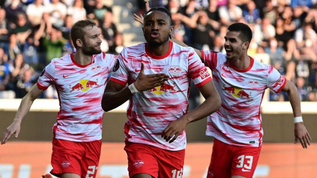 UEL: Dua Kelab Jerman Ke Separuh Akhir, Barcelona Tersungkur Di Nou Camp