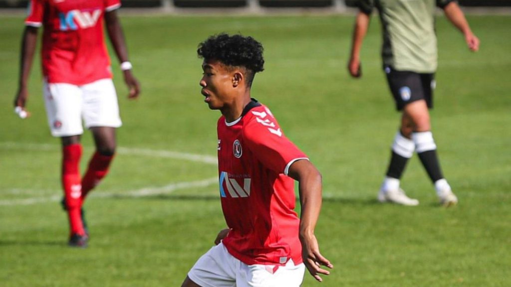 Richard Chin Bantu Charlton Athletic Bedal Gillingham