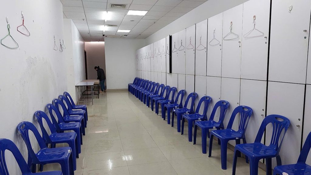 Hadapi Laos, Vietnam Soroti Kursi Kondangan Di Ruang Ganti