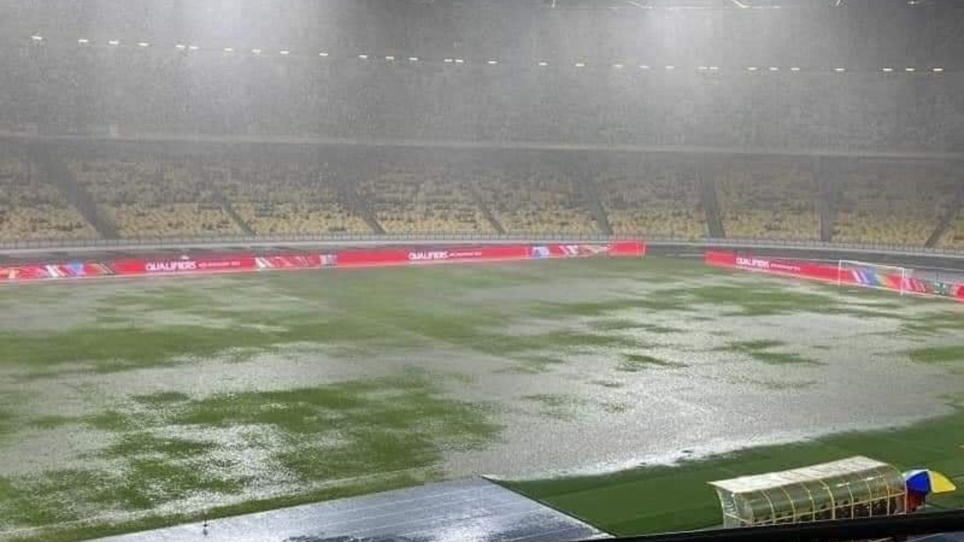 SNBJ Hujan Final Piala FA Dalam Suasana Hujan ?