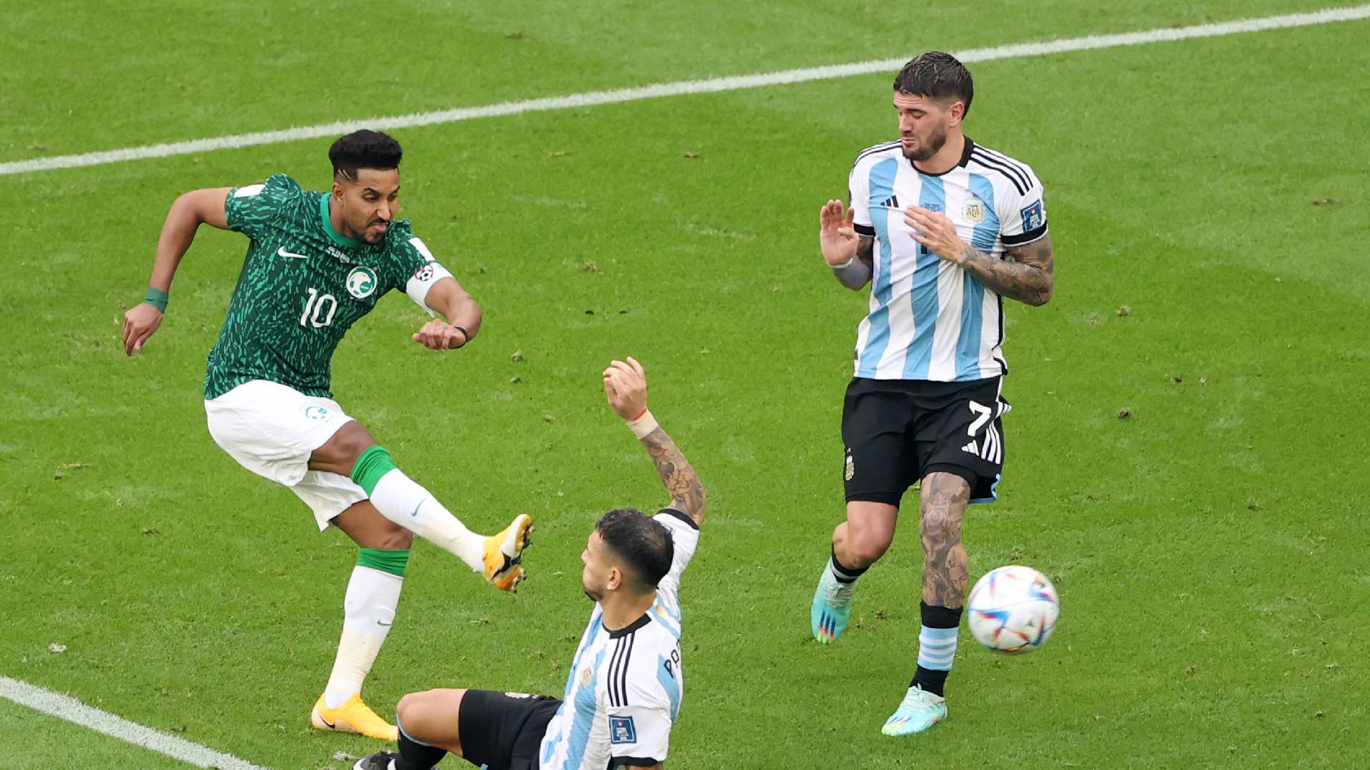Salem Al Dawsari Arab Saudi Argentina Piala Dunia FIFA World Cup Piala Dunia: Arab Saudi Tewaskan Argentina, Messi Tergamam