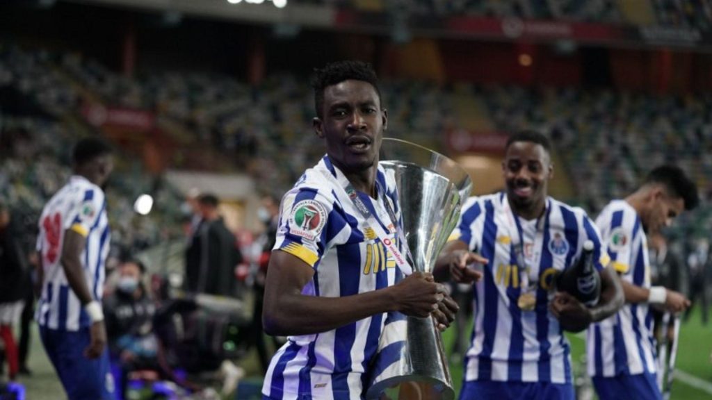 Porto Amat Perlukan  Sanusi