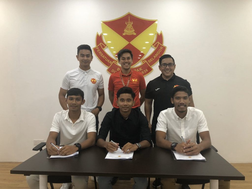 Revolusi Selangor, Tiada isu pemain AMD Dipersiakan