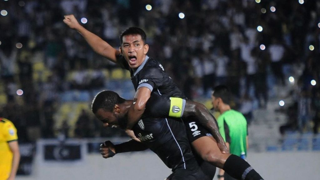 Shahrul Nizam Pamer Kualiti Tersendiri  Kemudi Benteng Terengganu