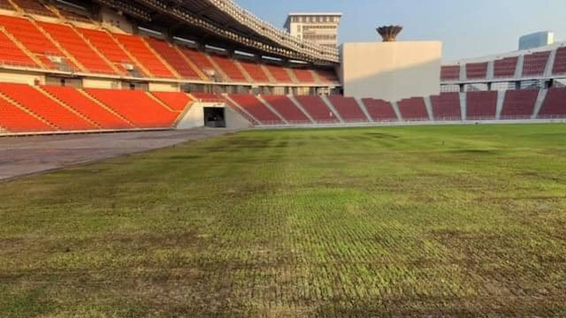 Stadium Rajamangala All Things Thai Football 1 Rumput Stadium Rajamangala Hancur Disebabkan Konsert