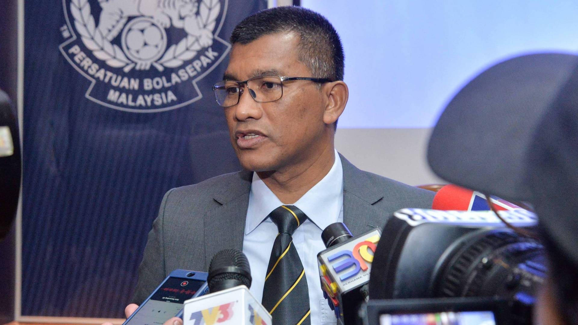 Subkhiddin Subkhiddin Persoal Tindakan Pengadil Benarkan Gol Sarawak United