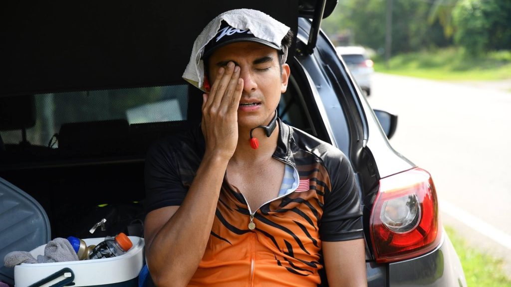Syed Saddiq Kemalangan, Langgar Pokok Tumbang Ketika Ironman