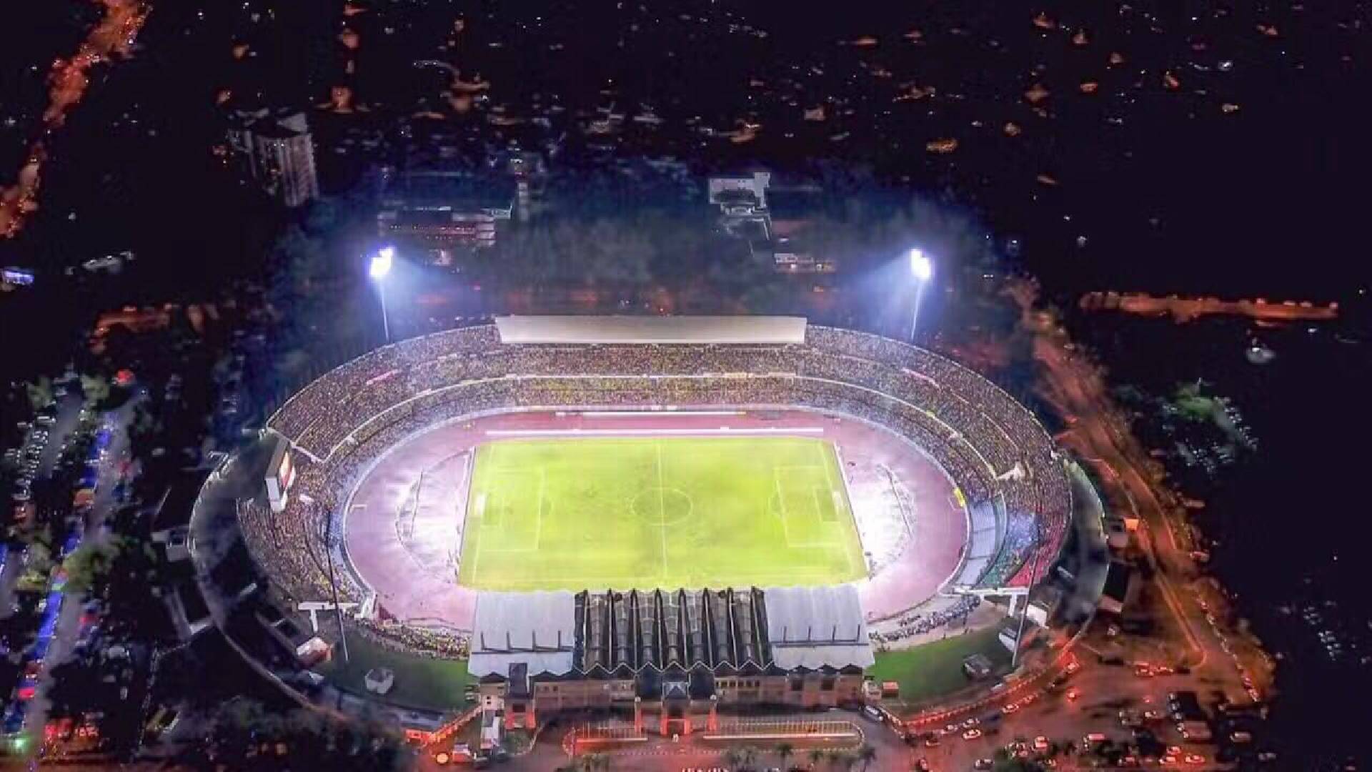 Twitter @Stadiumperak Kabel Lampu Limpah Stadium Perak Dicuri