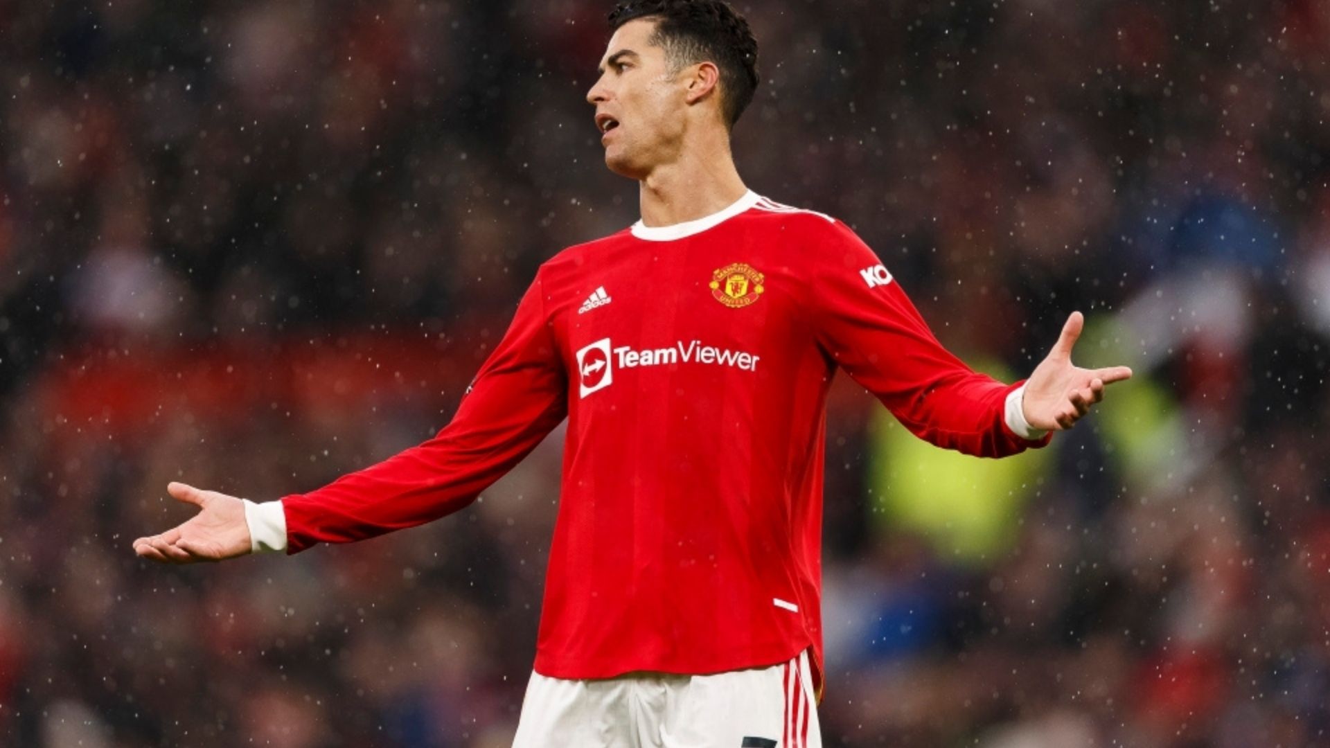 United EPL Kisah Sebenar 'Tangisan' Ronaldo Di Bilik Persalinan Saat United Dibelasah Teruk