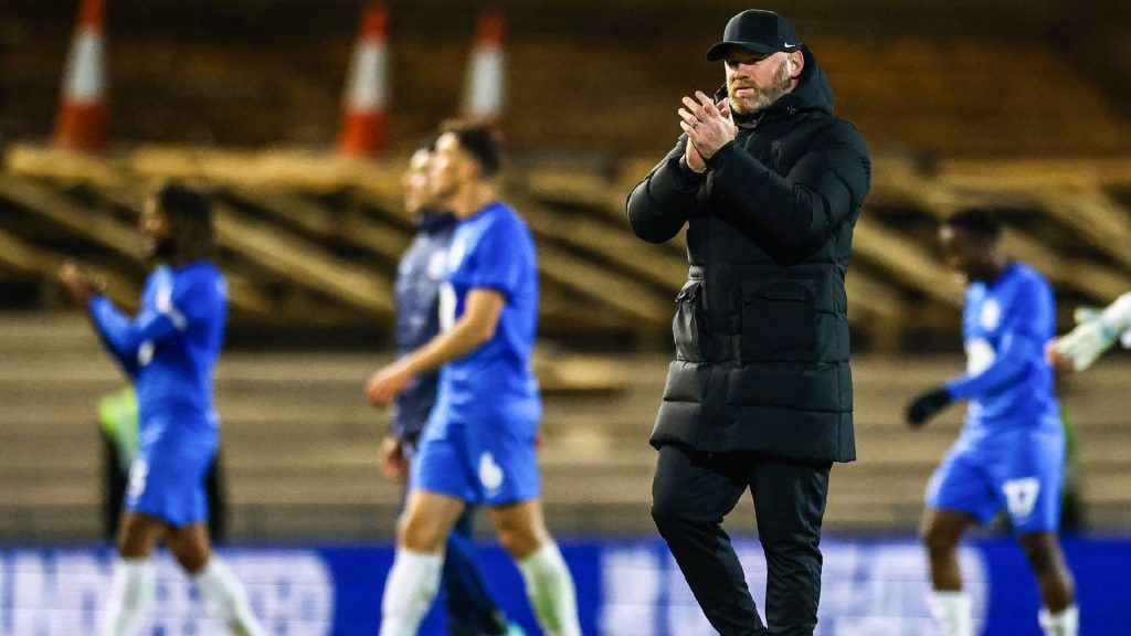 Wayne Rooney Dipecat Kelab Divisyen Dua England