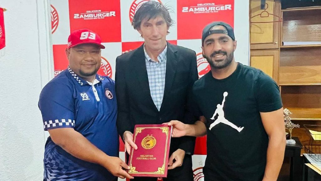 Ejen Frank Bernhardt Minta Penyokong Kelantan Bersabar