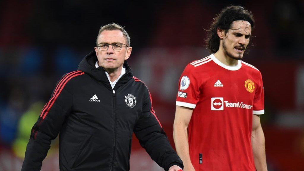 cavan Manchester United Sedia Lepaskan 3 Pemain Secara Percuma cavan Manchester United Sedia Lepaskan 3 Pemain Secara Percuma