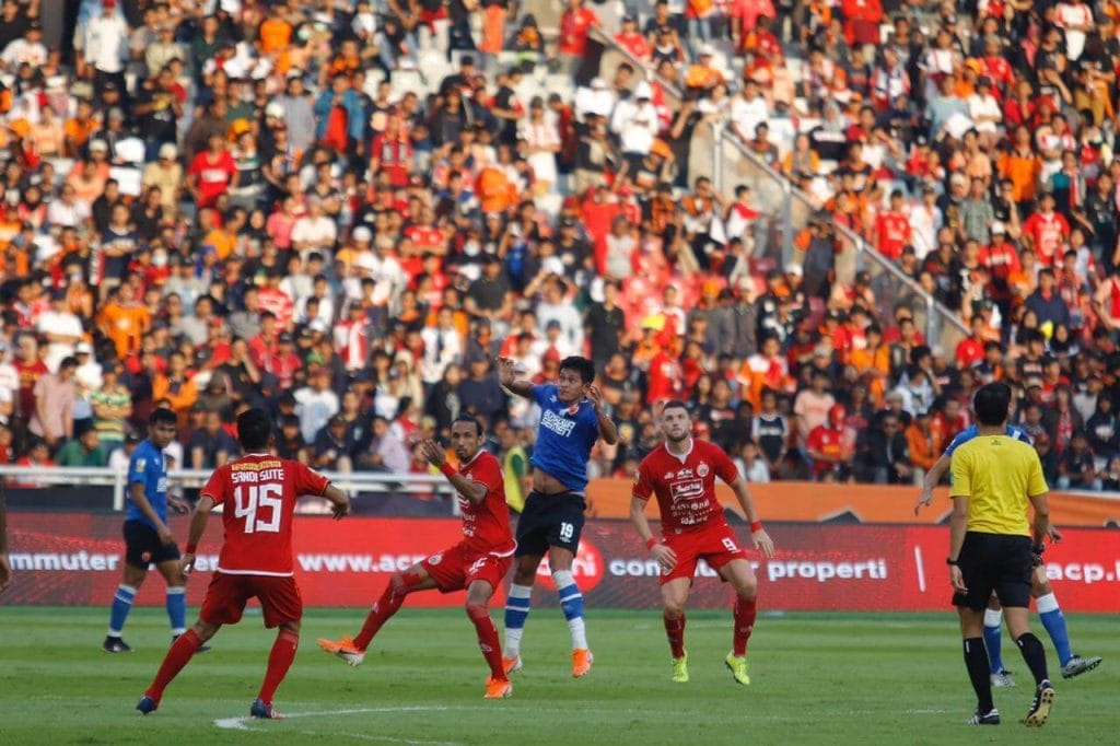 f39d9ffe cd52 4982 9d23 ed9a51b97922 Perlawanan PSM Makassar v Persija Ditunda, Seorang Penyokong Cedera Terkena Anak Panah f39d9ffe cd52 4982 9d23 ed9a51b97922 Perlawanan PSM Makassar v Persija Ditunda, Seorang Penyokong Cedera Terkena Anak Panah