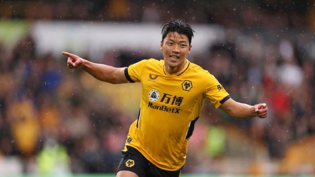 Hwang Hee-chan Sah Sertai Wolverhampton Wanderers